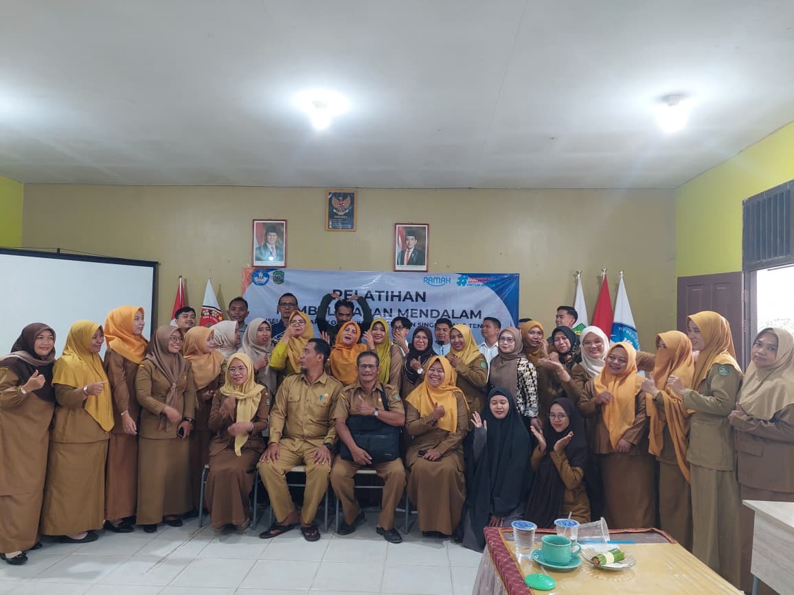 Foto Selesai Akhir Kegiatan Bersama Pengawas Pak Mahfudi, S.Pd 